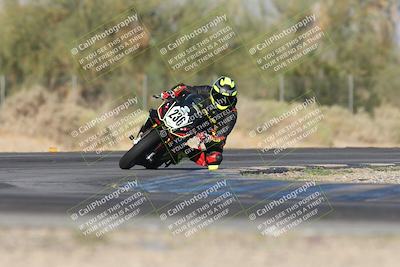 media/Nov-01-2025-CVMA (Sat) [[fc0f7531b8]]/Race 15- Formula 40 MW and LW/